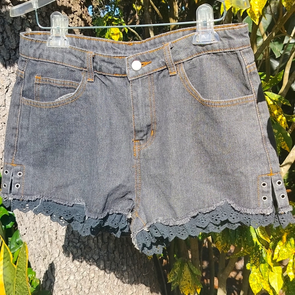 Hayden Juniors, large, black denim shorts